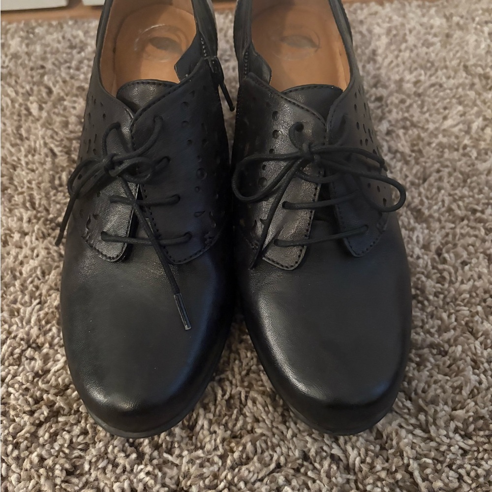 Nurture by Lamaze Black Heeled Shoes